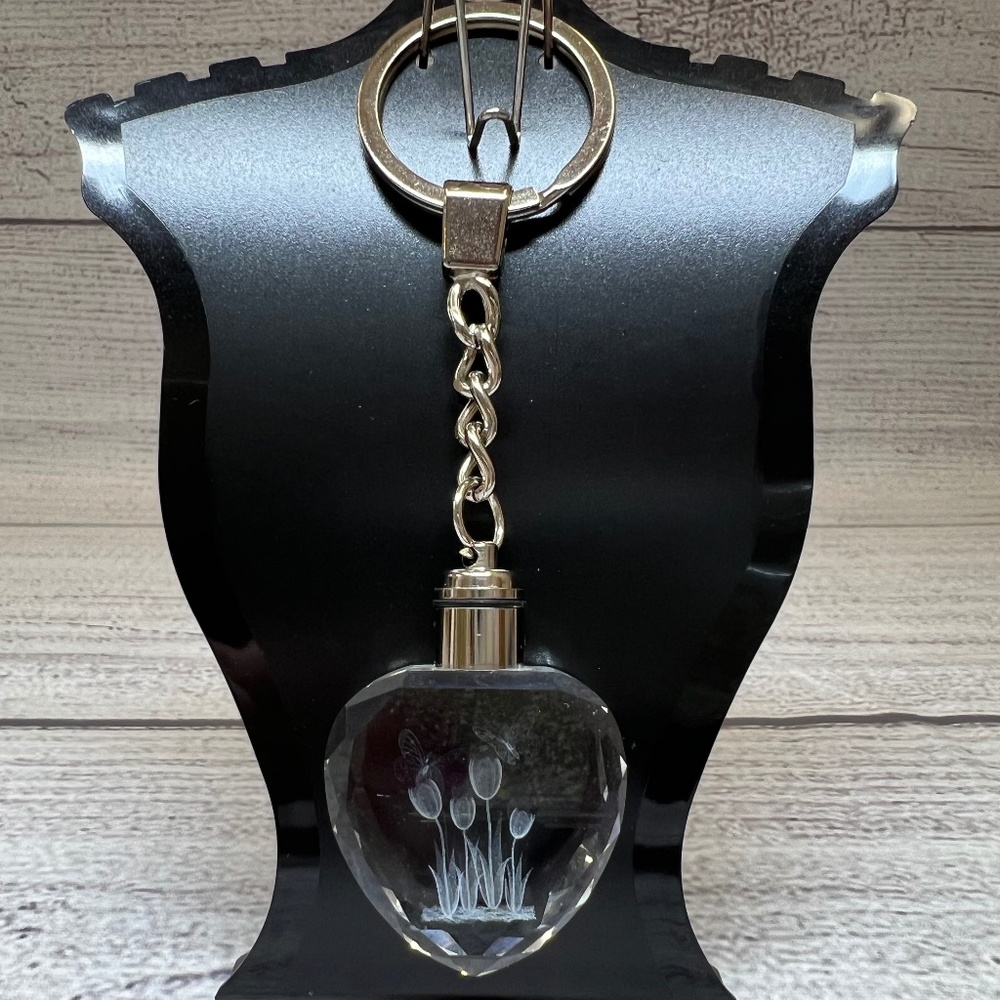 CRYSTAL LED HEART KEYCHAIN (013)